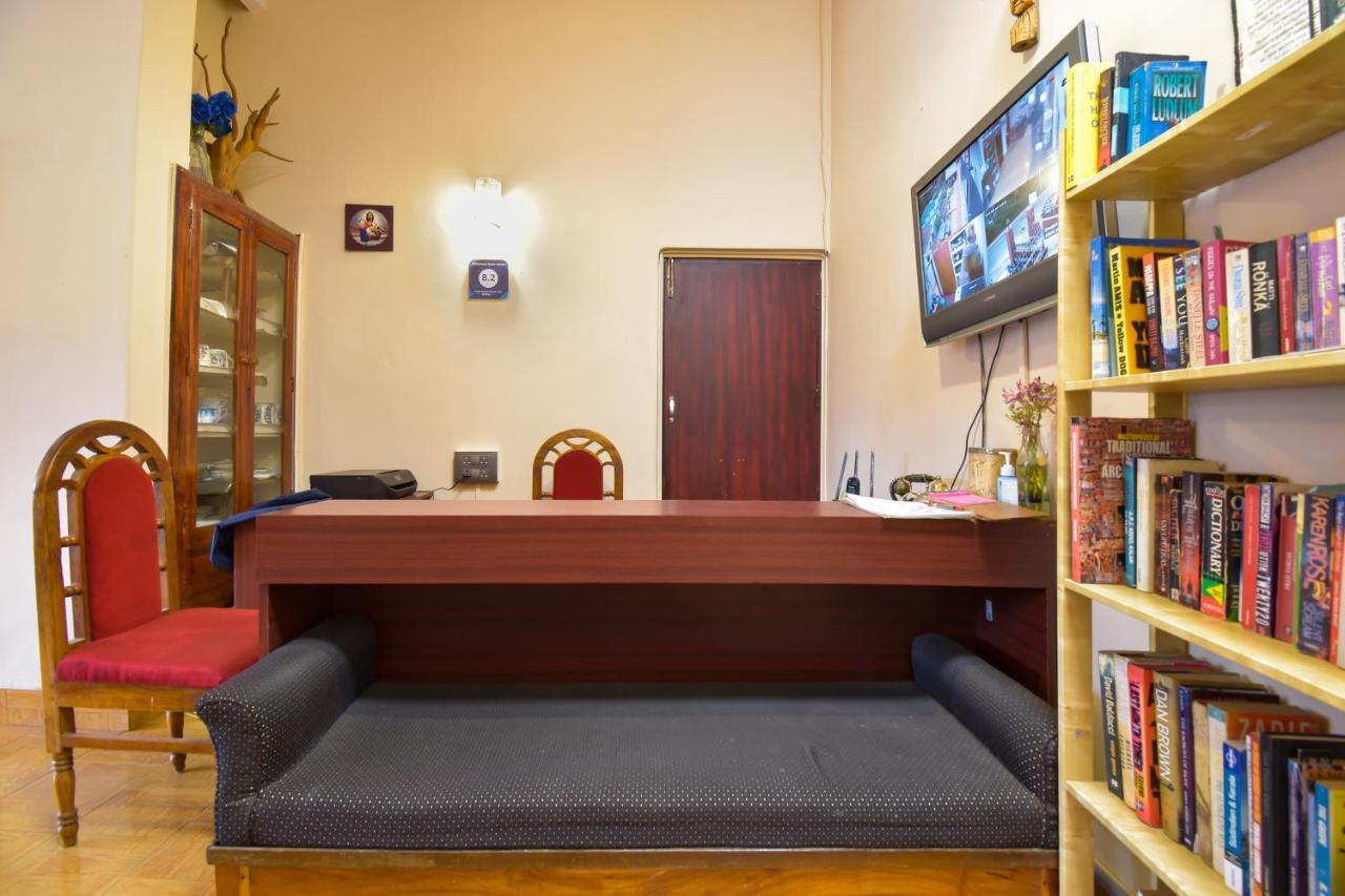 Fabhotels Reflections Guest House อูตี ภายนอก รูปภาพ