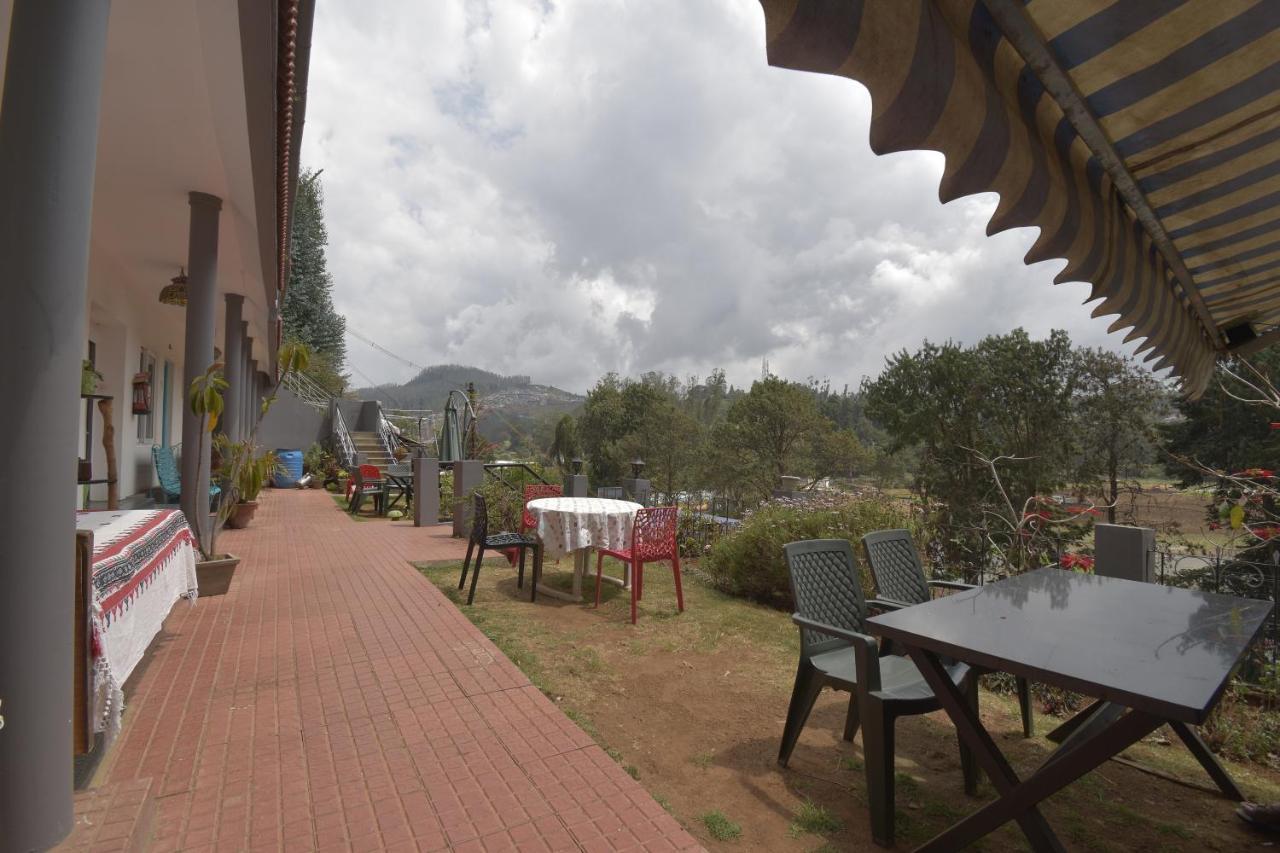 Fabhotels Reflections Guest House อูตี ภายนอก รูปภาพ